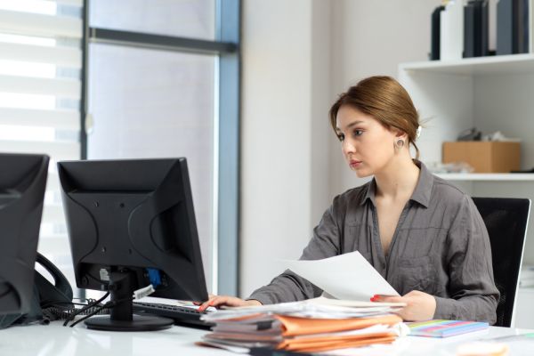 Boostez votre performance grâce à un service administratif externalisé